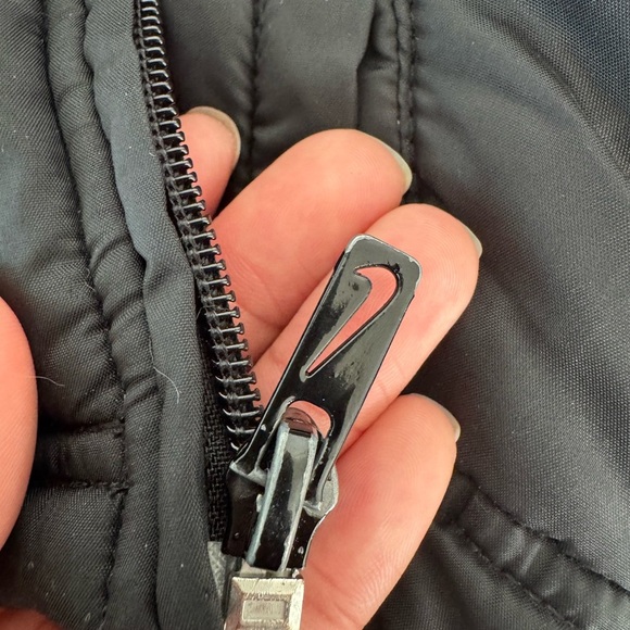 Vintage Nike Toddler Puffer Jacket - Size 24 Months - Picture 5 of 5